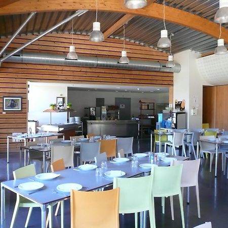 Échirolles Auberge De Jeunesse Hi Grenoble מראה חיצוני תמונה