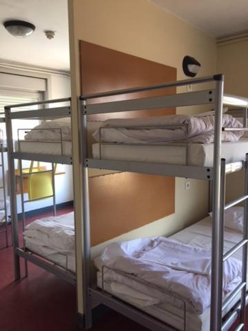 Échirolles Auberge De Jeunesse Hi Grenoble מראה חיצוני תמונה