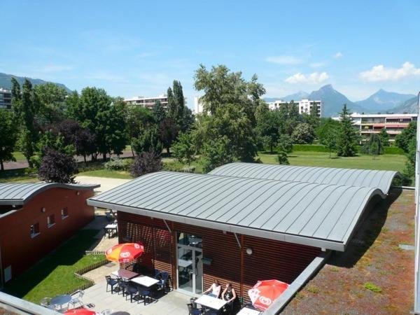 Échirolles Auberge De Jeunesse Hi Grenoble מראה חיצוני תמונה